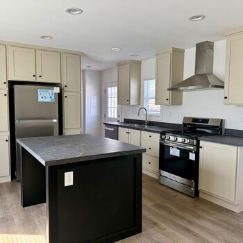 Thumbnail of mobile home