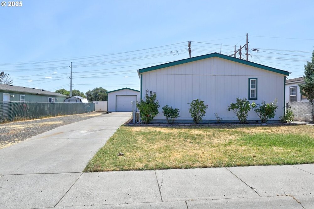 Photo of Mobile Home