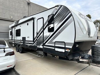 Thumbnail of RV
