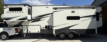 Thumbnail of RV