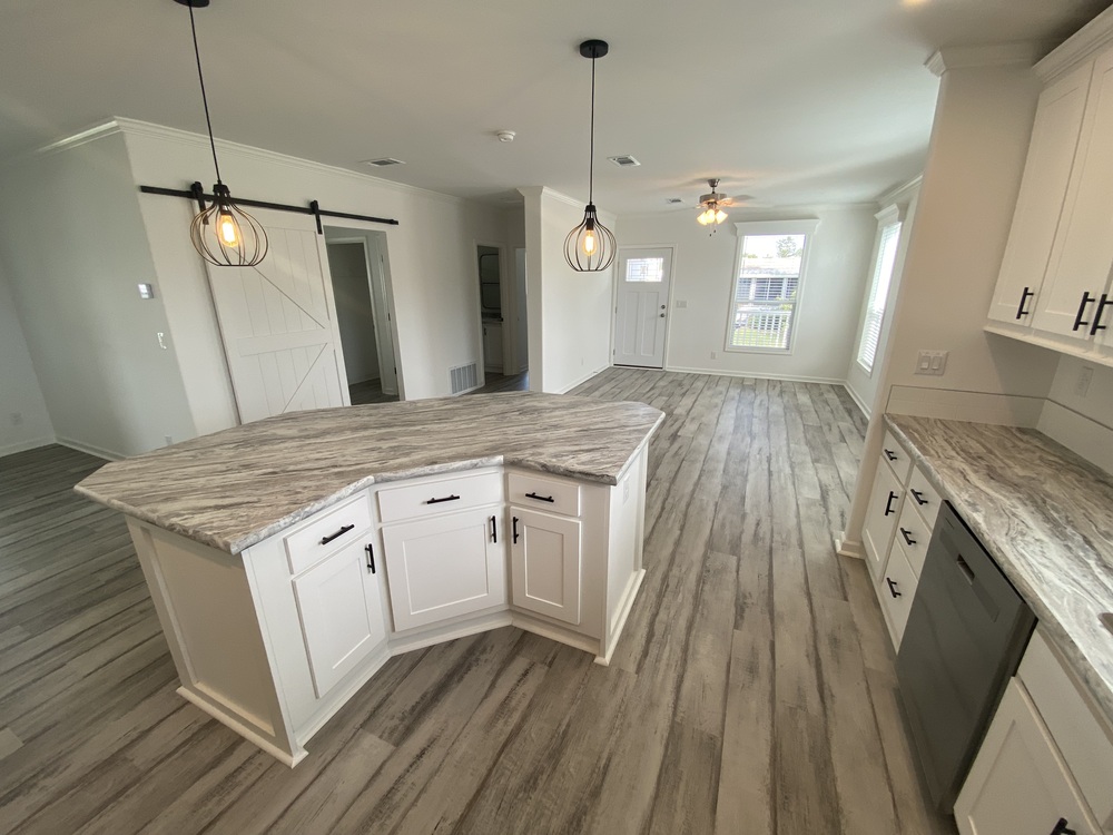 Camelot Lakes Village