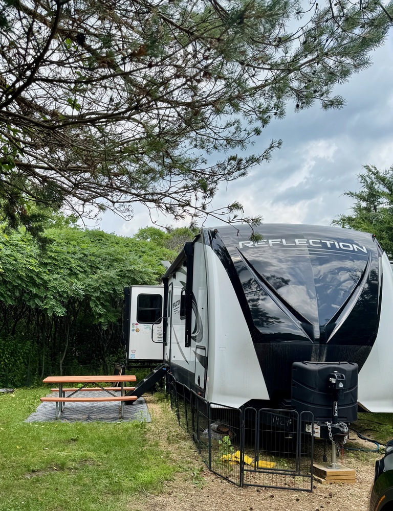 Photo of Rv