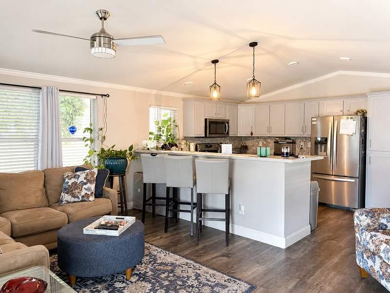 Photo of Mobile Home