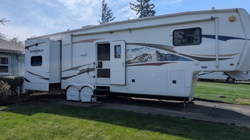 Thumbnail of RV