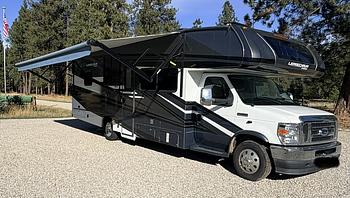 Thumbnail of RV
