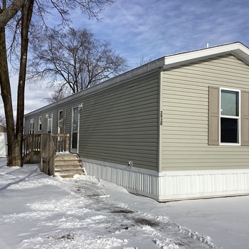 Thumbnail of mobile home