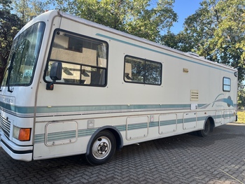 Thumbnail of RV