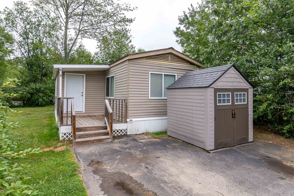 Photo of Mobile Home