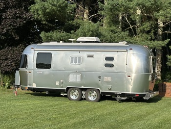 Thumbnail of RV