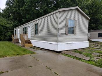 Thumbnail of mobile home