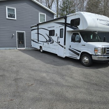 Thumbnail of RV