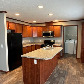 Thumbnail of mobile home