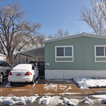 Thumbnail of mobile home