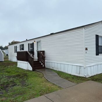 Thumbnail of mobile home