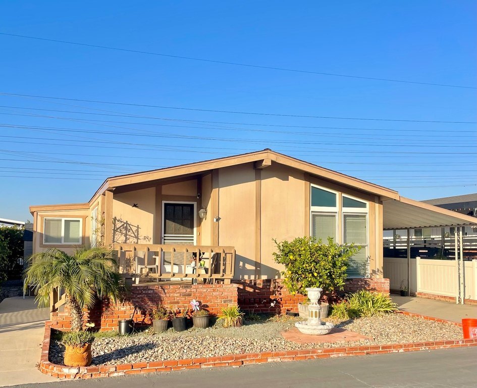 Photo of Mobile Home