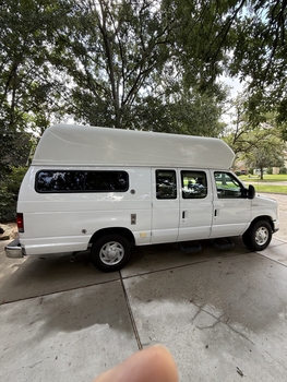 Thumbnail of RV