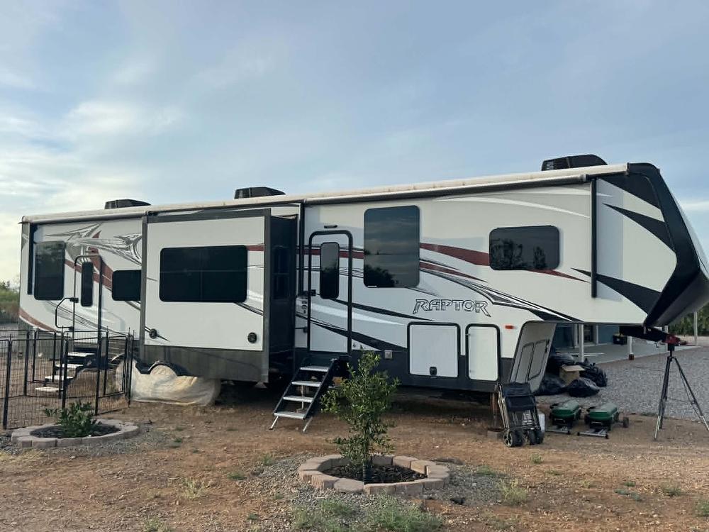 Photo of Rv