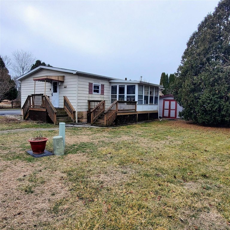 Photo of Mobile Home