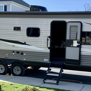 Thumbnail of RV