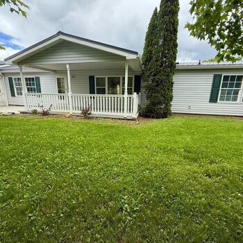 Thumbnail of mobile home