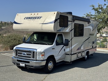 Thumbnail of RV