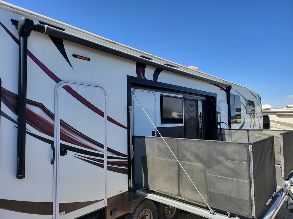 Photo of Rv