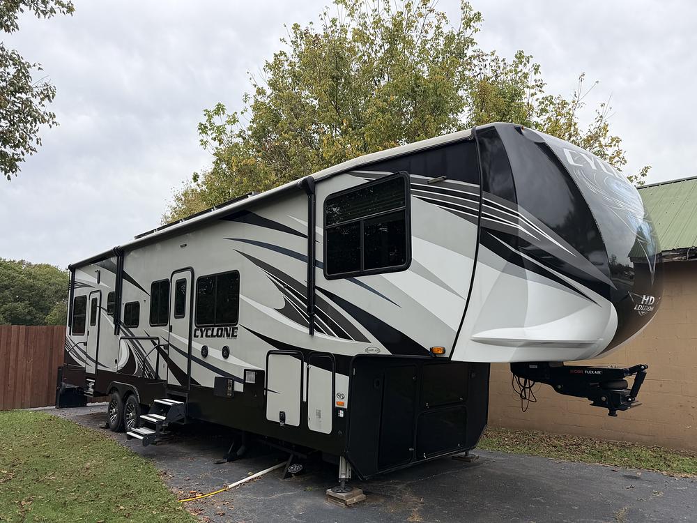 Photo of Rv
