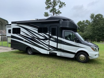 Thumbnail of RV