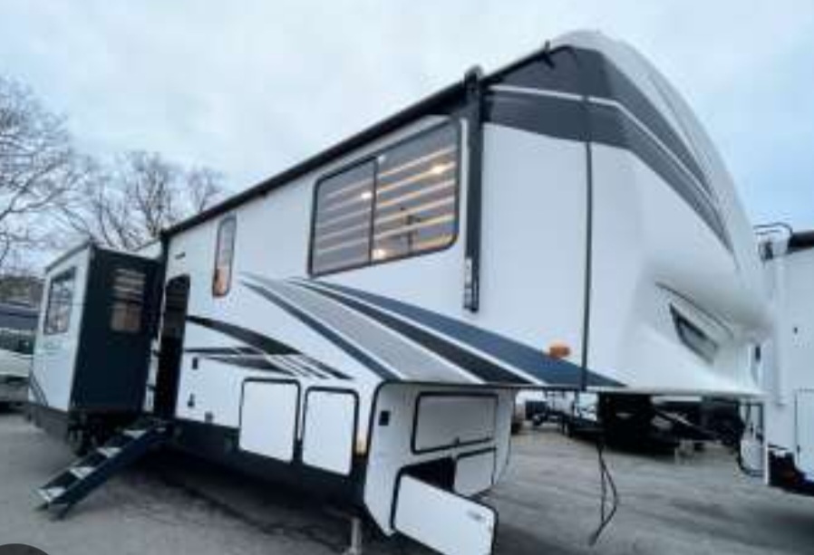 Photo of Rv