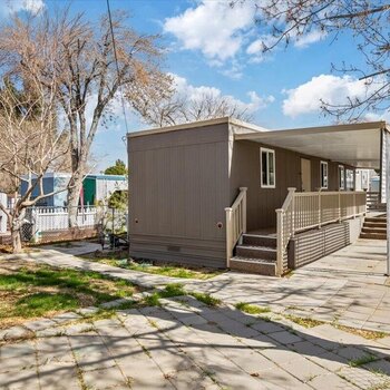 Thumbnail of mobile home