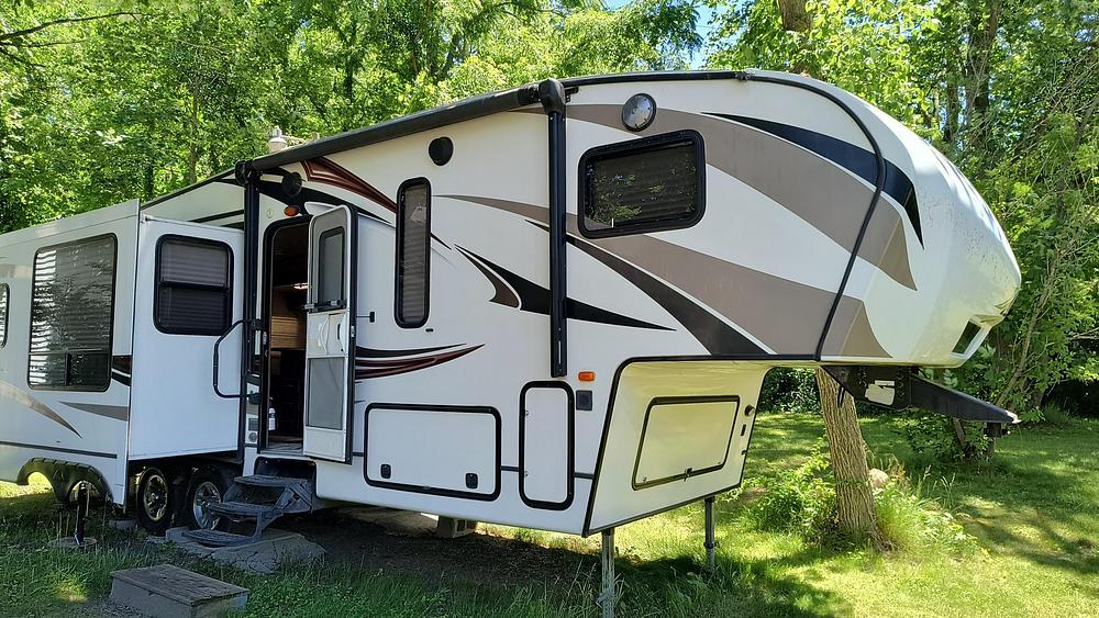Photo of Rv