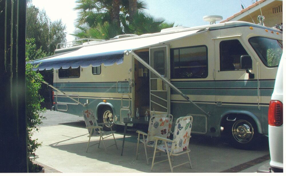 Photo of Rv