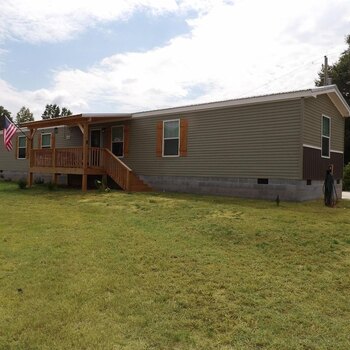 Thumbnail of mobile home