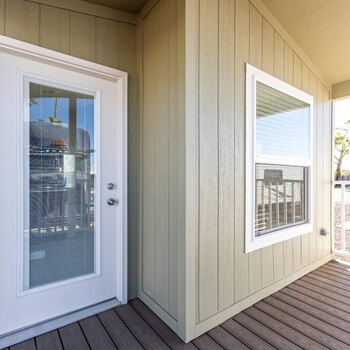 Thumbnail of mobile home