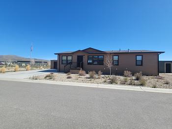 Thumbnail of mobile home