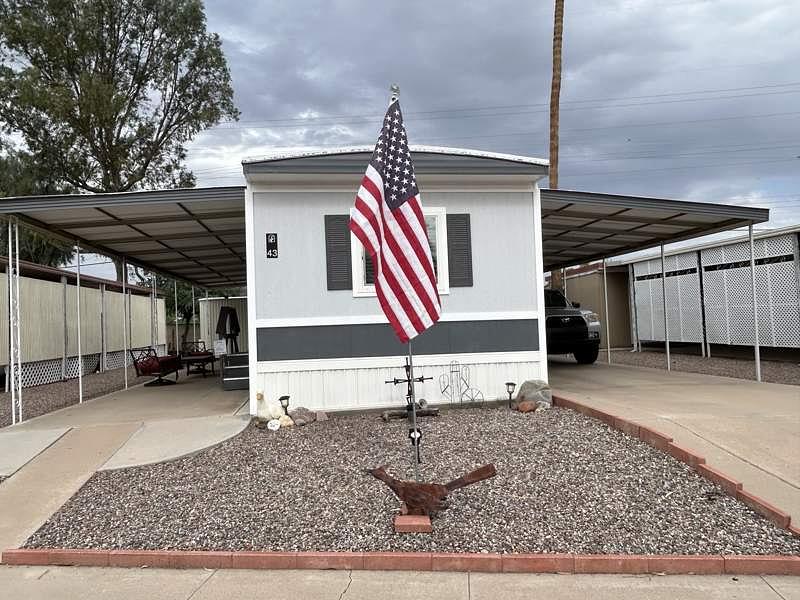Photo of Mobile Home
