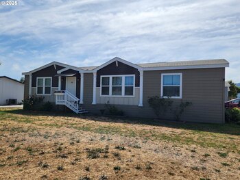 Thumbnail of mobile home