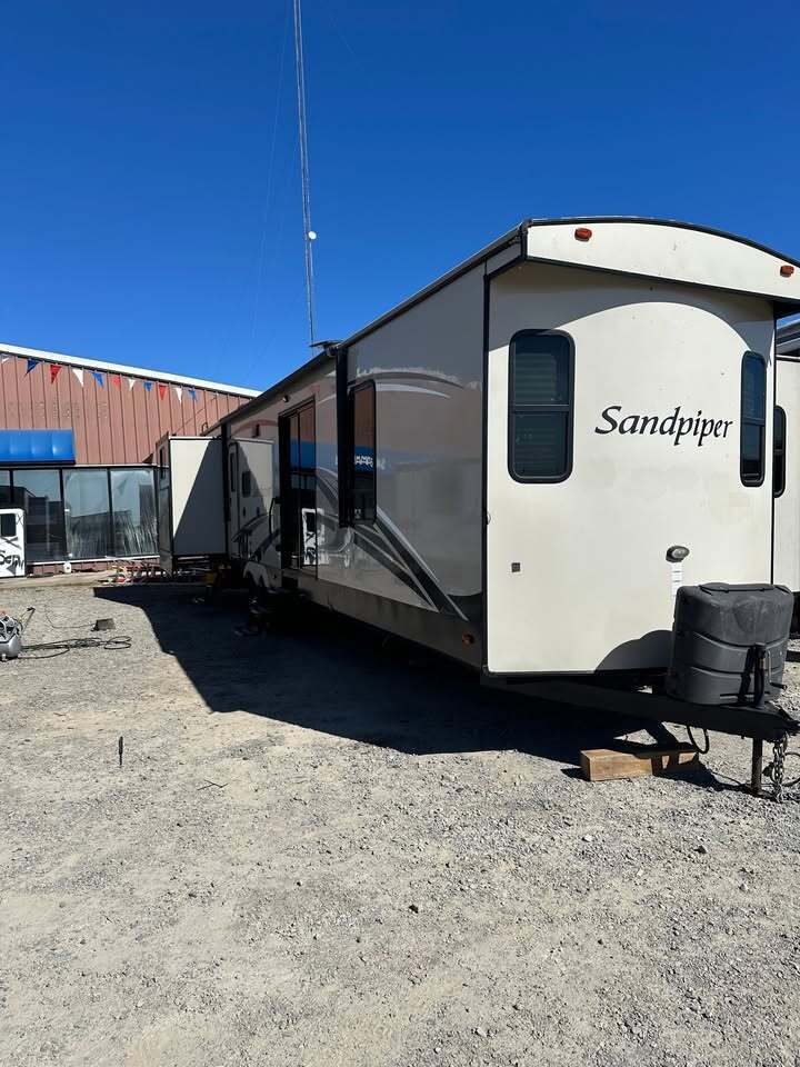 Photo of Rv