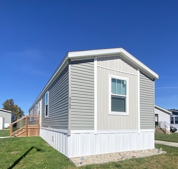 Thumbnail of mobile home