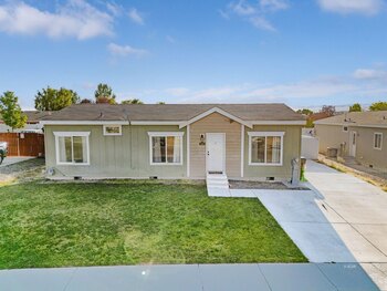 Thumbnail of mobile home