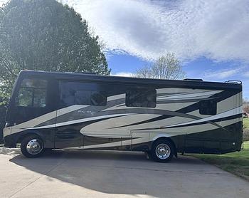Thumbnail of RV