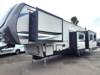 Thumbnail of RV