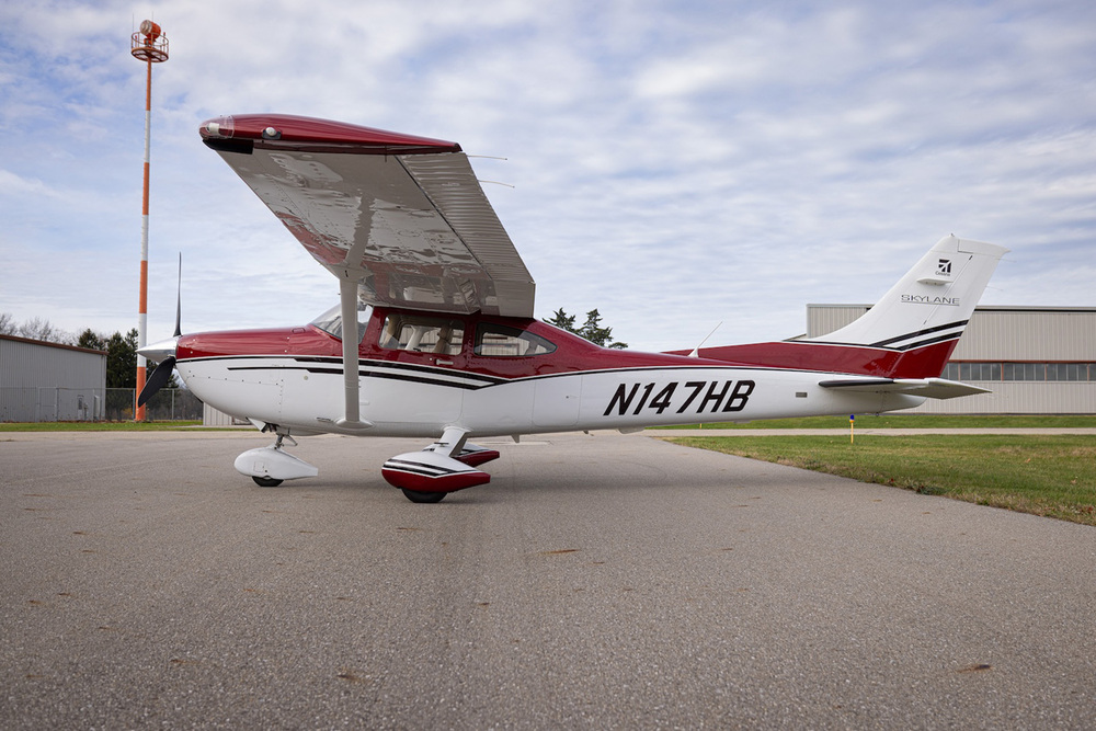 N147HB-2.jpg