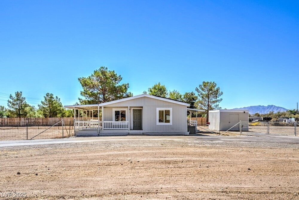 Photo of Mobile Home