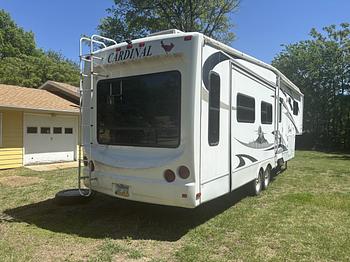 Thumbnail of RV