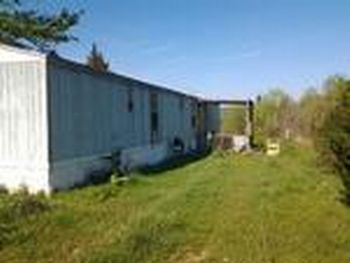 Thumbnail of mobile home lot