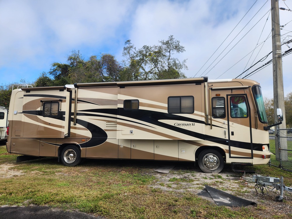 Photo of Rv