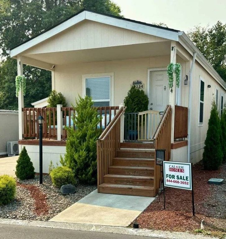 Photo of Mobile Home