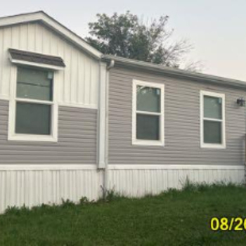 Thumbnail of mobile home