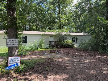 Thumbnail of mobile home